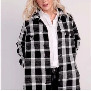 Old Navy Women’s plaid Shaket